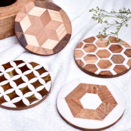Handmade Brown and White Round Resin Set of 4 Decorative Table Coasters
